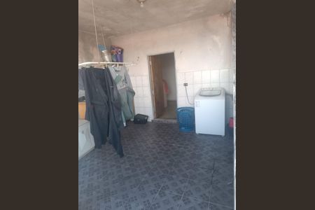 Área de serviço de casa à venda com 3 quartos, 100m² em Jardim Miriam, São Paulo