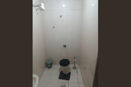 Banheiro de casa à venda com 3 quartos, 100m² em Jardim Miriam, São Paulo