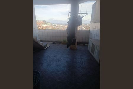 Área externa de casa à venda com 3 quartos, 100m² em Jardim Miriam, São Paulo
