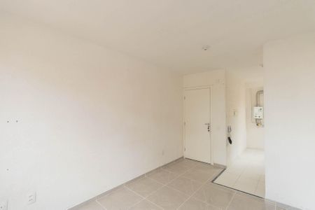 Sala de apartamento para alugar com 2 quartos, 40m² em Trindade, São Gonçalo