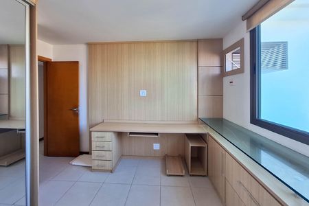 Apartamento para alugar com 260m², 3 quartos e 3 vagas Apartamento para alugar com 260m², 3 quartos e 3 vagasQuarto 1