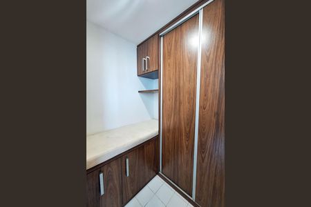 Apartamento para alugar com 260m², 3 quartos e 3 vagas Apartamento para alugar com 260m², 3 quartos e 3 vagasQuarto de Serviço
