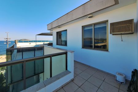 Apartamento para alugar com 260m², 3 quartos e 3 vagas Apartamento para alugar com 260m², 3 quartos e 3 vagasCobertura