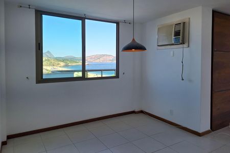 Apartamento para alugar com 260m², 3 quartos e 3 vagas Apartamento para alugar com 260m², 3 quartos e 3 vagasSala