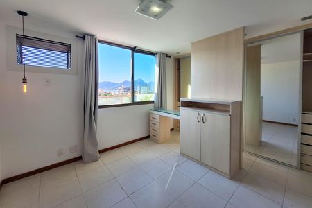 Apartamento para alugar com 260m², 3 quartos e 3 vagas Apartamento para alugar com 260m², 3 quartos e 3 vagasSuíte 2