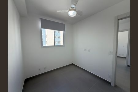 Quarto 1  de apartamento para alugar com 2 quartos, 34m² em Jardim São Luís, São Paulo