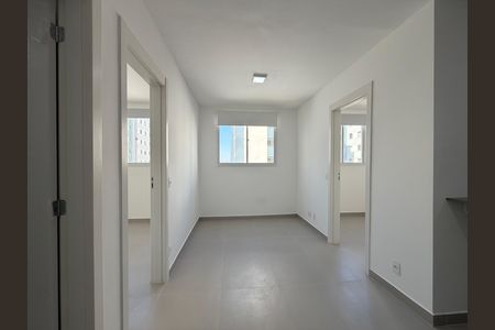 Apartamento para alugar com 2 quartos, 34m² em Jardim São Luís, São Paulo