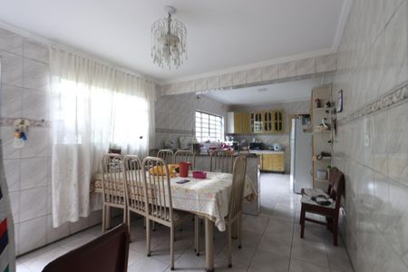 Casa à venda com 125m², 2 quartos e 2 vagasCopa