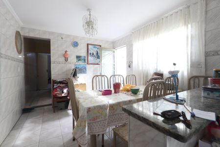 Casa à venda com 125m², 2 quartos e 2 vagasCopa
