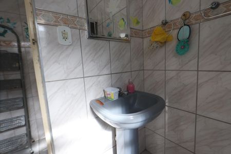 Casa à venda com 125m², 2 quartos e 2 vagasBanheiro