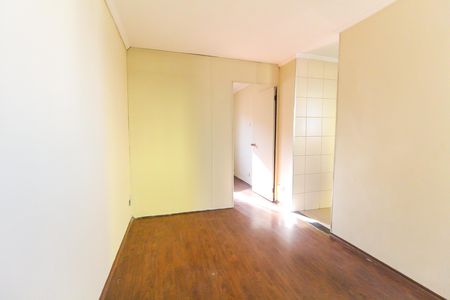Apartamento à venda com 3 quartos, 56m² em Itaquera, São Paulo