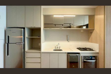 Cozinha de kitnet/studio para alugar com 1 quarto, 47m² em Pinheiros, São Paulo