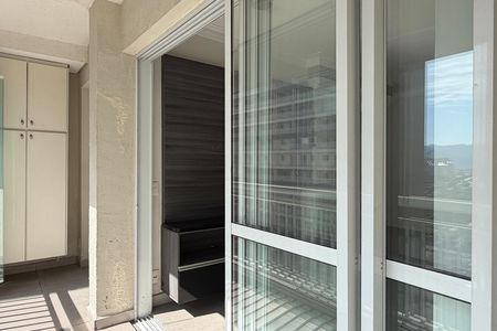 Apartamento para alugar com 50m², 1 quarto e 1 vagaVaranda 