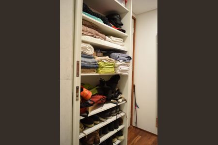 Apartamento para alugar com 59m², 1 quarto e 1 vagaCloset da suíte
