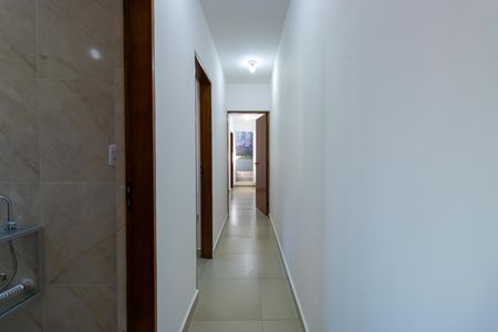 Corredor de casa para alugar com 2 quartos, 45m² em Centro, Cotia