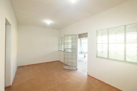 Sala de casa para alugar com 3 quartos, 200m² em Campo Grande, Rio de Janeiro