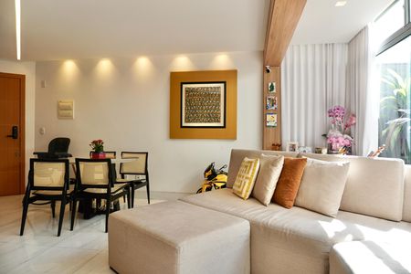 Sala  de apartamento à venda com 2 quartos, 150m² em Savassi, Belo Horizonte