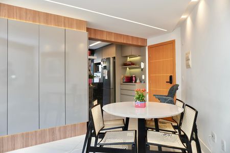 Sala  de apartamento à venda com 2 quartos, 150m² em Savassi, Belo Horizonte