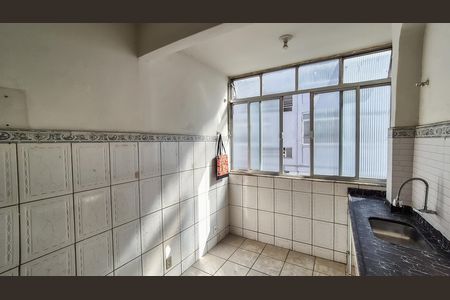 Cozinha  de apartamento à venda com 3 quartos, 71m² em Vista Alegre, Rio de Janeiro