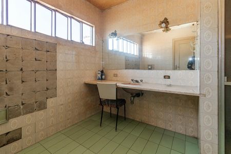 Casa à venda com 440m², 3 quartos e 3 vagas Casa à venda com 440m², 3 quartos e 3 vagasBanheiro da Suíte