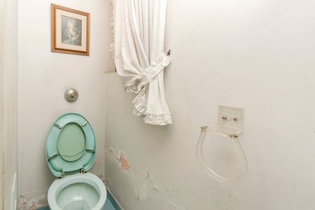Casa à venda com 440m², 3 quartos e 3 vagas Casa à venda com 440m², 3 quartos e 3 vagasLavabo