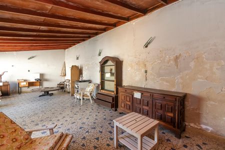 Casa à venda com 440m², 3 quartos e 3 vagas Casa à venda com 440m², 3 quartos e 3 vagasSalão
