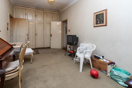 Casa à venda com 440m², 3 quartos e 3 vagas Casa à venda com 440m², 3 quartos e 3 vagasSuíte