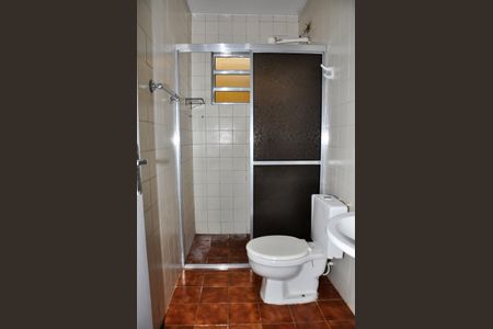 Banheiro social de casa à venda com 3 quartos, 90m² em Parque Nações Unidas, São Paulo