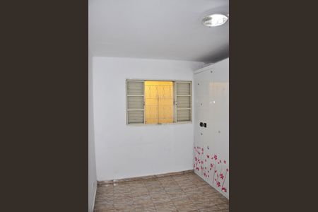 Casa para alugar com 90m², 3 quartos e 2 vagas Casa para alugar com 90m², 3 quartos e 2 vagasQuarto
