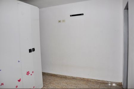 Casa para alugar com 90m², 3 quartos e 2 vagas Casa para alugar com 90m², 3 quartos e 2 vagasQuarto