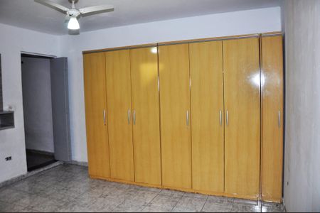 Casa para alugar com 90m², 3 quartos e 2 vagas Casa para alugar com 90m², 3 quartos e 2 vagasSuíte