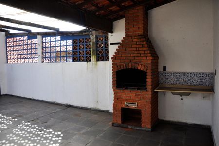 Casa para alugar com 90m², 3 quartos e 2 vagas Casa para alugar com 90m², 3 quartos e 2 vagasÁrea de serviço