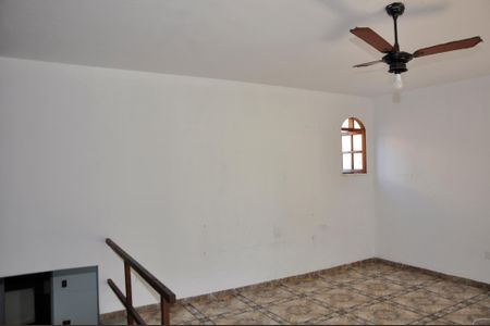 Sala de casa à venda com 3 quartos, 90m² em Parque Nações Unidas, São Paulo