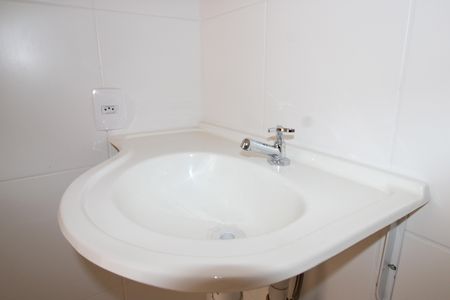 Banheiro de apartamento à venda com 1 quarto, 34m² em Jardim Helena, São Paulo