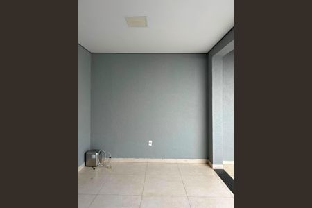 Casa à venda com 306m², 5 quartos e 3 vagas Casa à venda com 306m², 5 quartos e 3 vagasÁrea externa