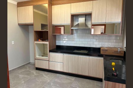Casa à venda com 306m², 5 quartos e 3 vagas Casa à venda com 306m², 5 quartos e 3 vagasCozinha