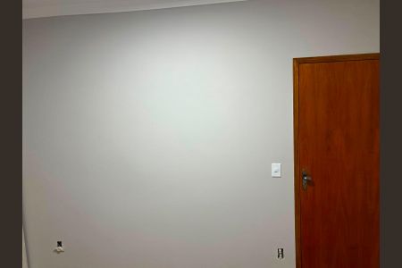 Casa à venda com 306m², 5 quartos e 3 vagas Casa à venda com 306m², 5 quartos e 3 vagasQuarto