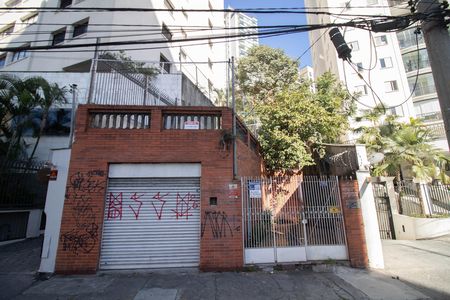 FACHADA de casa para alugar com 4 quartos, 260m² em Santana, São Paulo