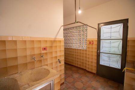 Área de serviço de casa para alugar com 4 quartos, 260m² em Santana, São Paulo