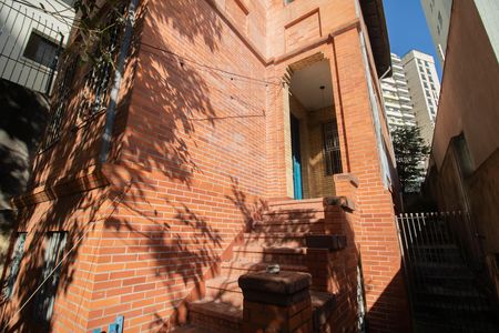 Área externa de casa para alugar com 4 quartos, 260m² em Santana, São Paulo