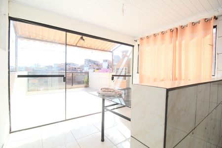 Sala/Cozinha de apartamento para alugar com 2 quartos, 90m² em Jardim Record, Taboão da Serra