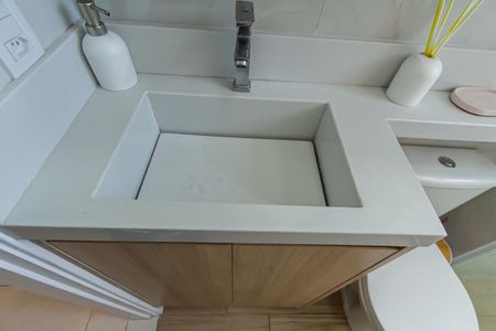 Apartamento à venda com 42m², 2 quartos e sem vaga Apartamento à venda com 42m², 2 quartos e sem vagaBanherio
