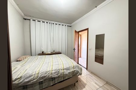 Quarto Suíte - Casa 2 de casa à venda com 6 quartos, 332m² em Nascentes Imperiais, Contagem