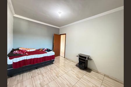 Quarto de casa à venda com 6 quartos, 332m² em Nascentes Imperiais, Contagem