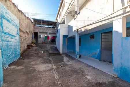 Quintal de casa para alugar com 2 quartos, 50m² em Jardim Peri, São Paulo