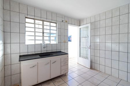 Cozinha de casa para alugar com 1 quarto, 50m² em Jardim Peri, São Paulo