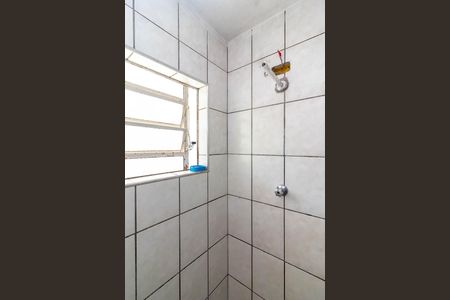 Banheiro de casa para alugar com 1 quarto, 50m² em Jardim Peri, São Paulo