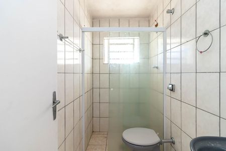 Banheiro de casa para alugar com 1 quarto, 50m² em Jardim Peri, São Paulo