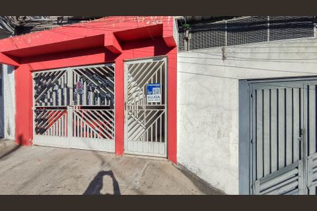 Fachada de casa para alugar com 1 quarto, 50m² em Jardim Peri, São Paulo