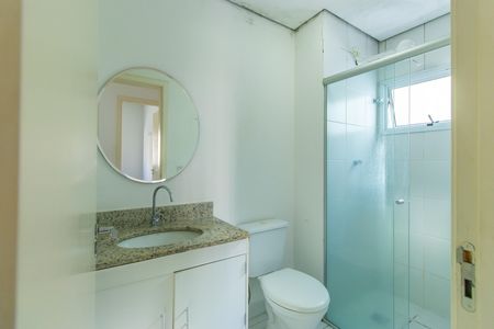 Banheiro de apartamento para alugar com 2 quartos, 65m² em Jardim Barbacena, Cotia